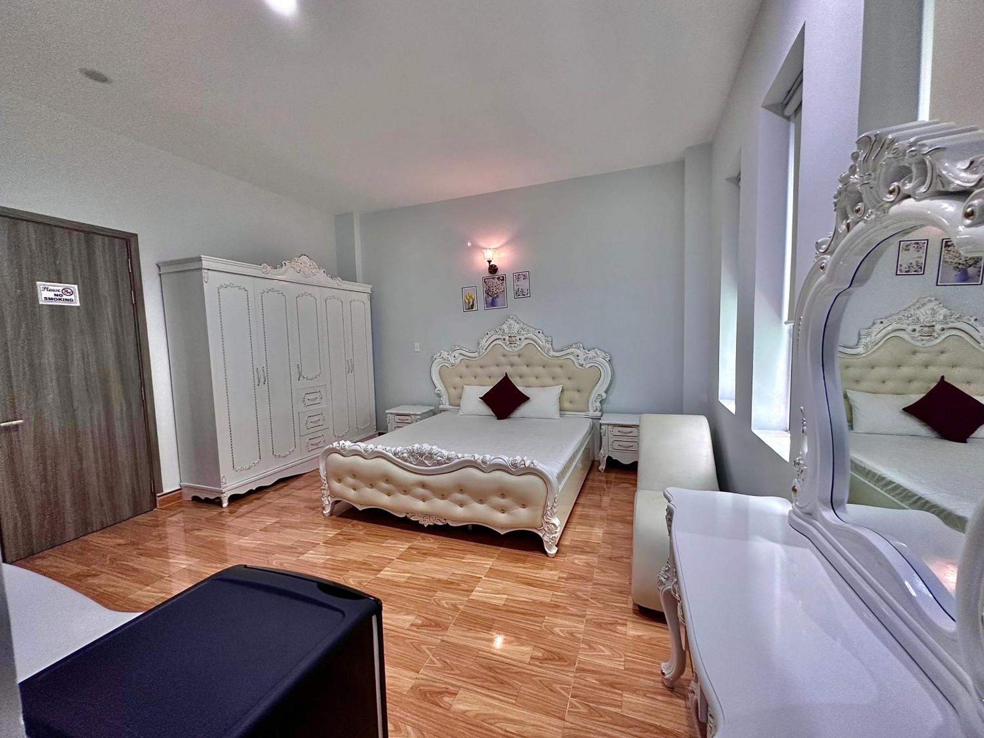 Royal Homestay Tuy Hoa Exterior foto