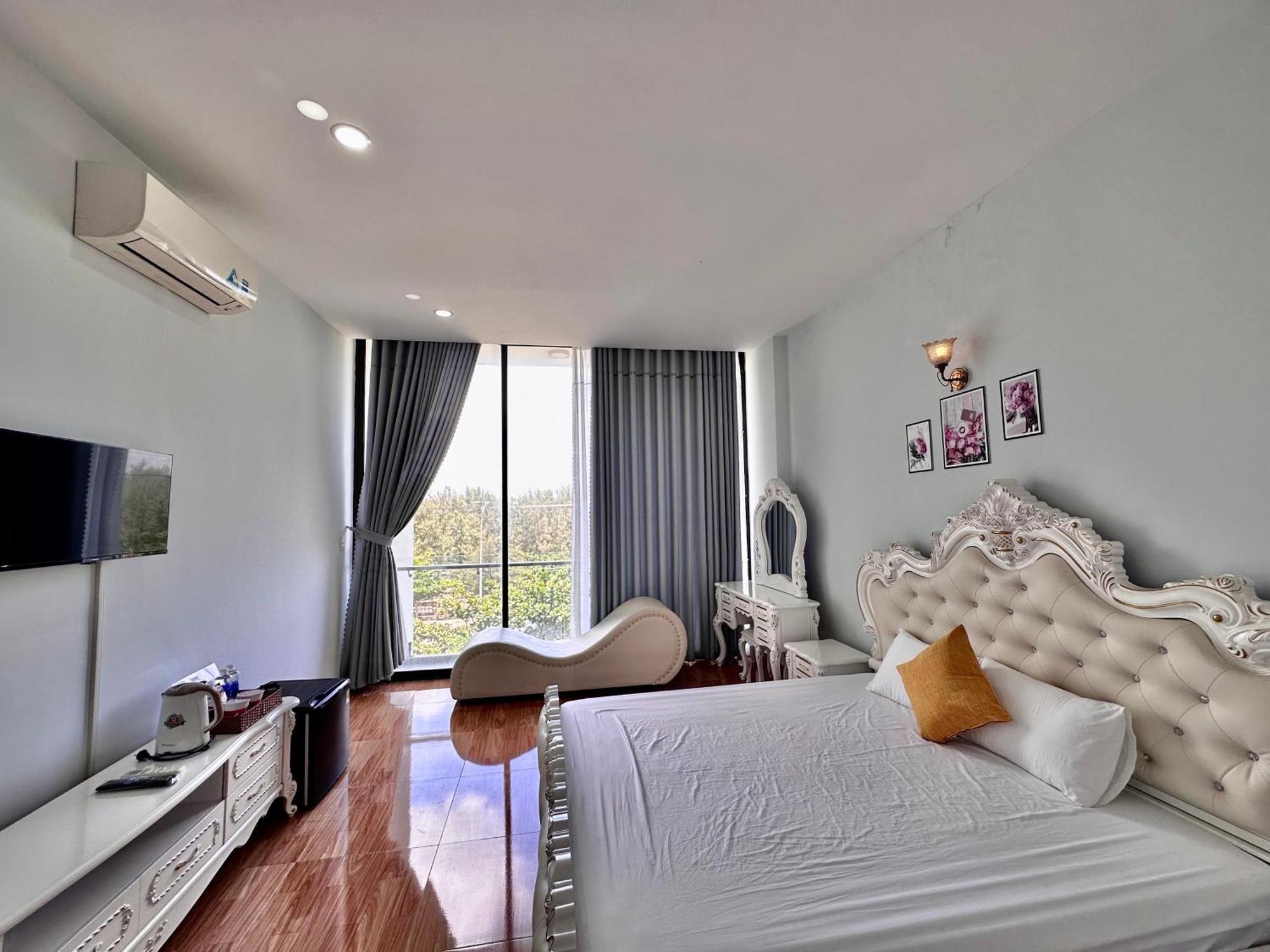 Royal Homestay Tuy Hoa Exterior foto